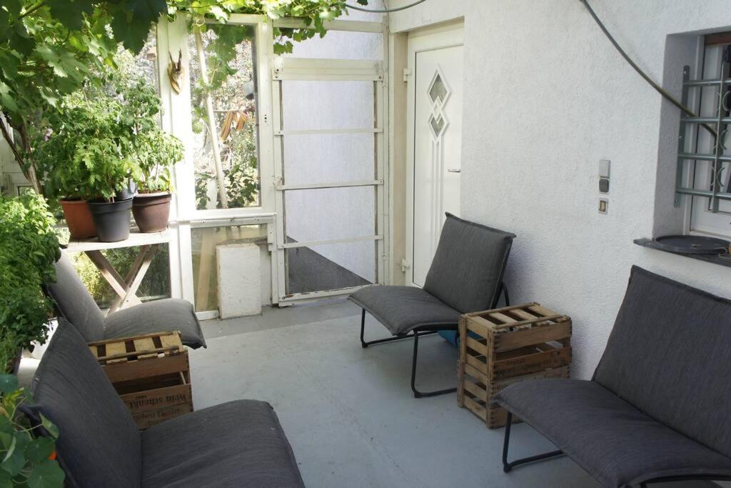 Ruhiges Apartment & Veranda Mit Guter Anbindung โบคุห์ม ภายนอก รูปภาพ