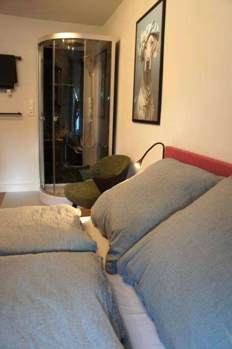Ruhiges Apartment & Veranda Mit Guter Anbindung โบคุห์ม ภายนอก รูปภาพ