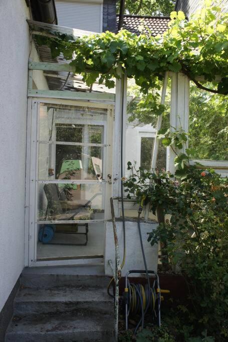Ruhiges Apartment & Veranda Mit Guter Anbindung โบคุห์ม ภายนอก รูปภาพ